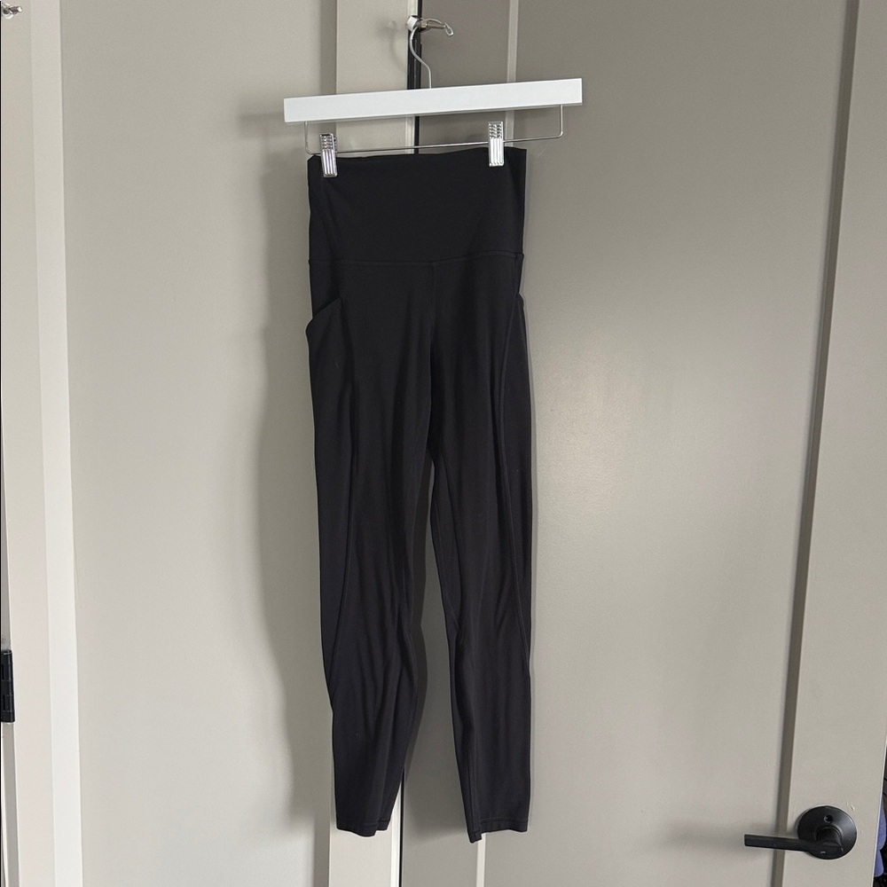 Align leggings with pockets size 2